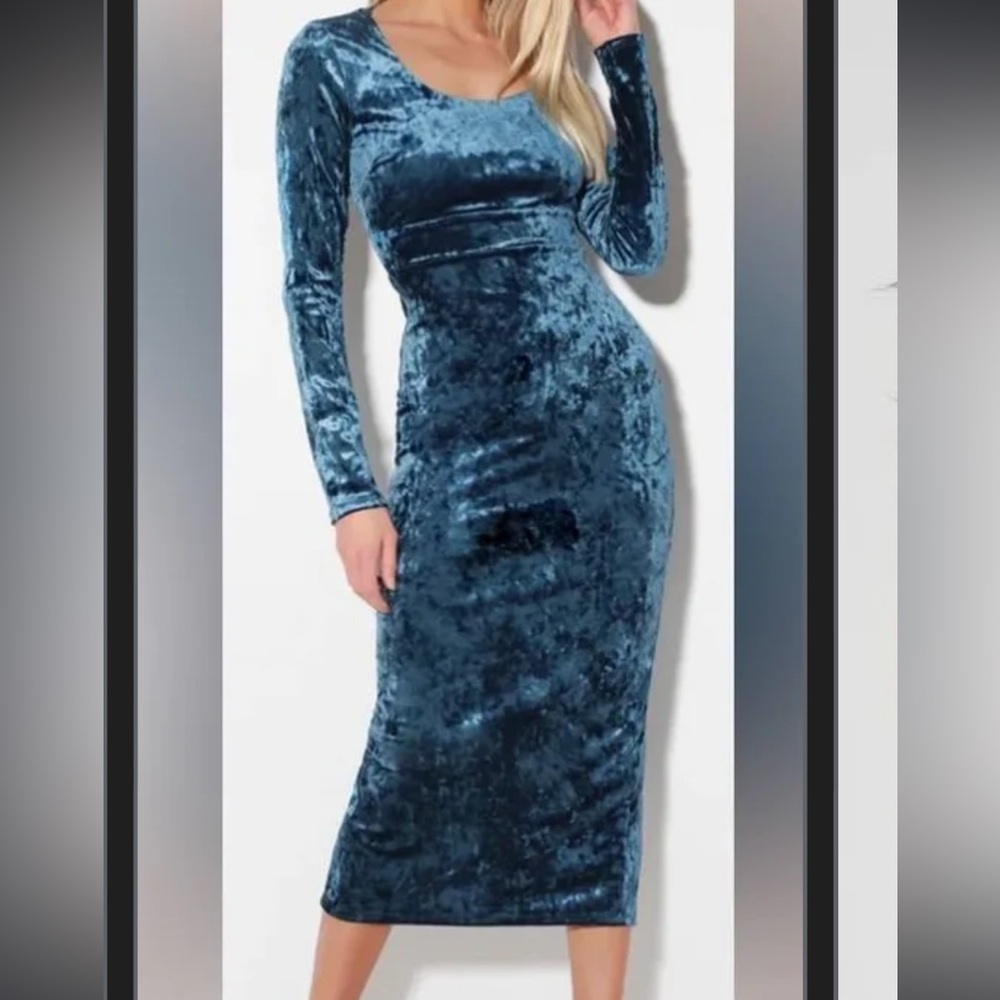 Lulu's Velvet Blue Midi Dress